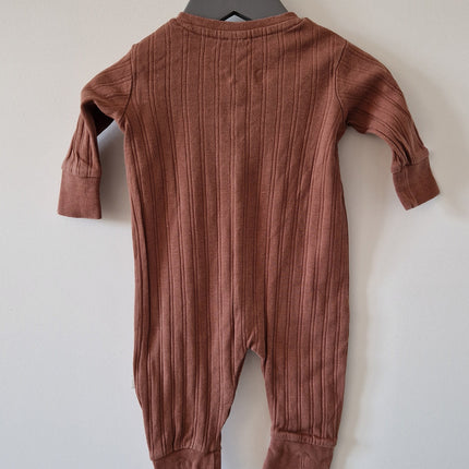 Combinaison Zeeman marron - 56 cm